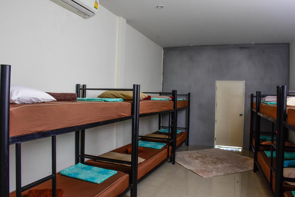 The Wanderlust Hostel Koh Phangan Exteriör bild