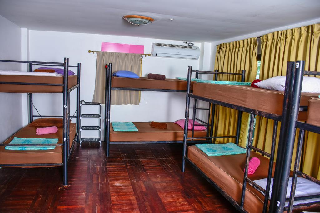 The Wanderlust Hostel Koh Phangan Exteriör bild