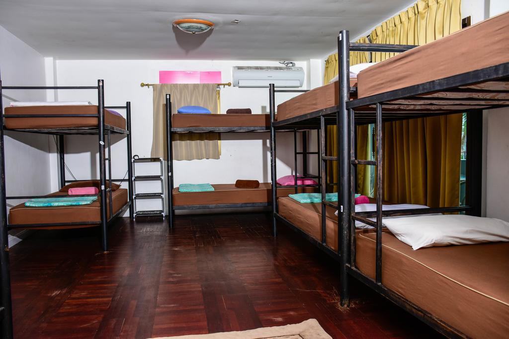 The Wanderlust Hostel Koh Phangan Exteriör bild