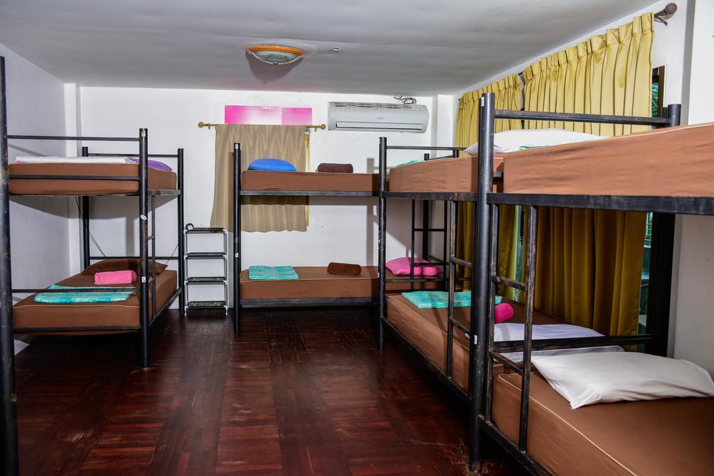 The Wanderlust Hostel Koh Phangan Exteriör bild