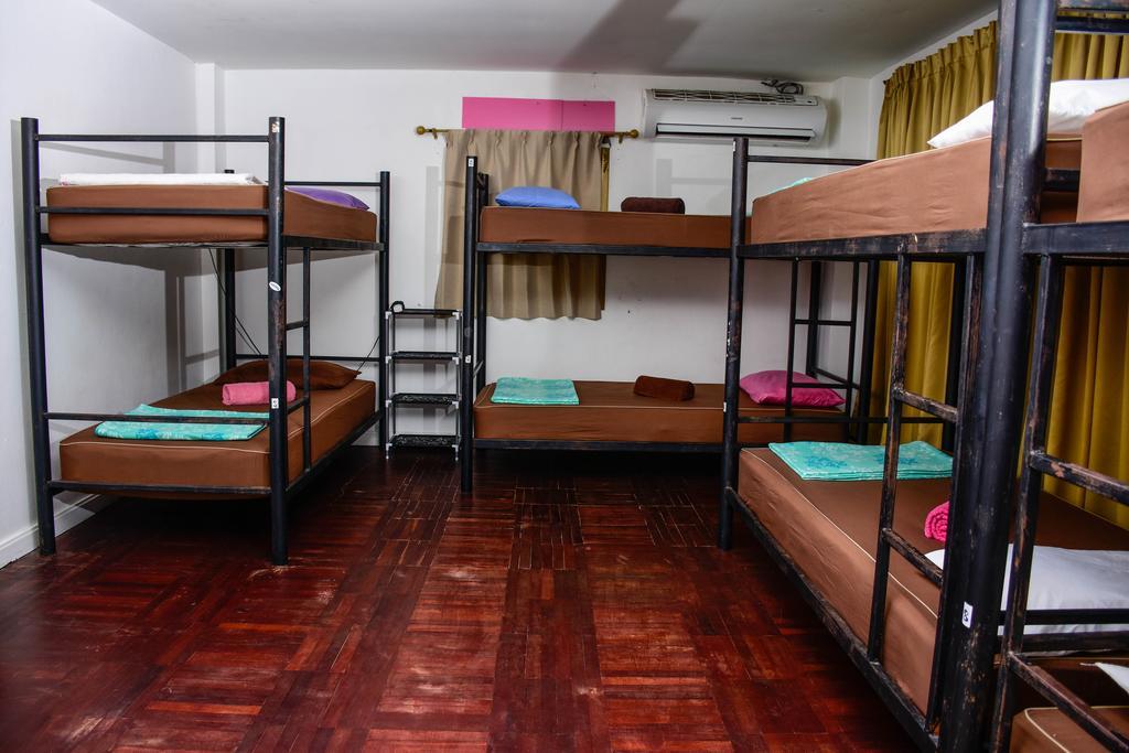 The Wanderlust Hostel Koh Phangan Exteriör bild